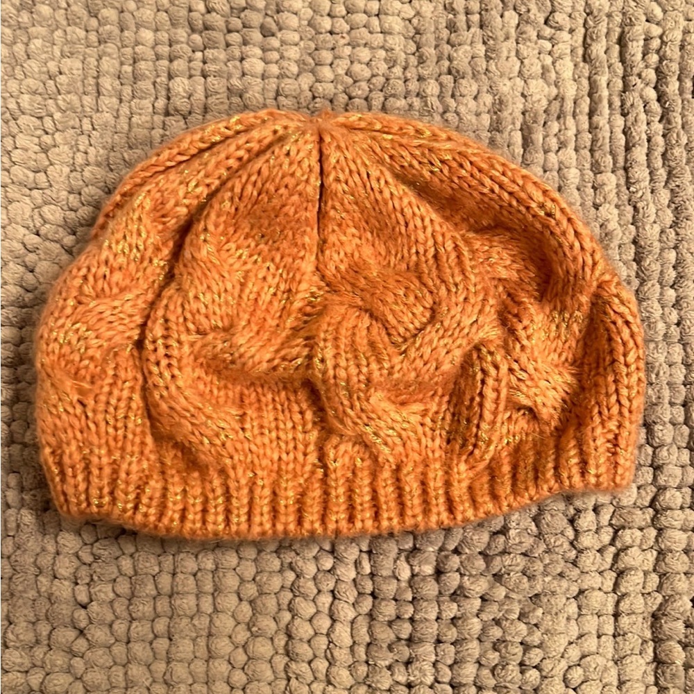 D&Y peach Beret styled Beanie - Picture 2 of 5